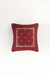 UAE -Merlot T-200 Square Cushion Cover