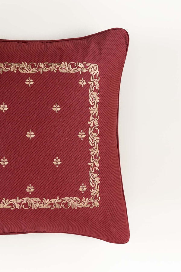 UAE -Merlot T-200 Square Cushion Cover