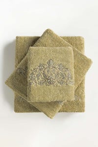 UAE -Mint 3 Pc Combed Embroidered Towel Set