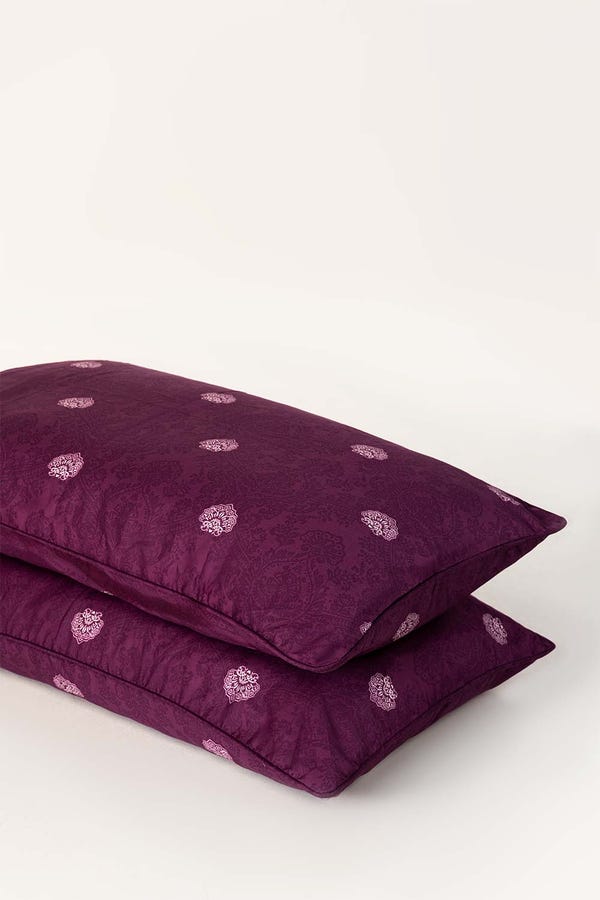 UAE -Moon Vista T-300 Pillow Cover Set