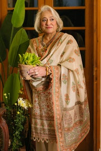 UAE -3 Piece Unstitched Printed Lawn Suit CL-52378 B