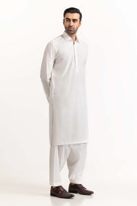 UAE -Off White Styling Suit SK-S23-031