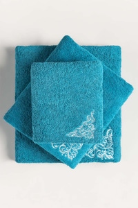 UAE -AW23-Peacock 3Pc Embroidered Towel Set