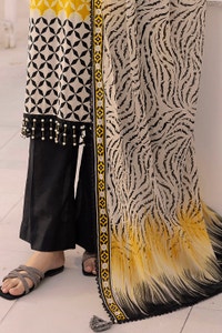 UAE -3 Piece Unstitched Embroidered Printed Lawn Suit with Printed Lawn Dupatta CL-52316
