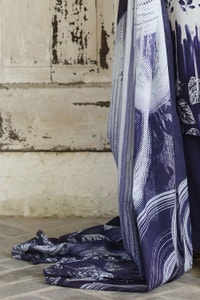 UAE -3 Piece Unstitched Printed Lawn Suit with Printed Lawn Dupatta CL-52058