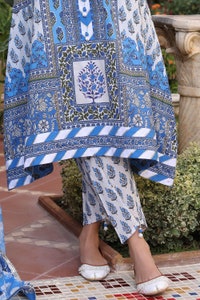 UAE -3 Piece Unstitched Printed Lawn Suit with Printed Lawn Dupatta CL-52506