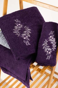UAE -Purple 3 Pc Combed Embroidered Towel Set