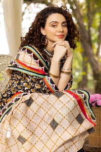 UAE -3PC Printed Lawn Unstitched Suit CL-32336 A