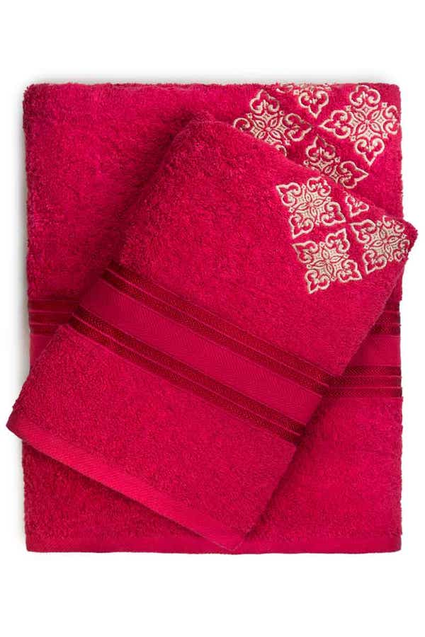 UAE -Red Combed Embroidered Towel Set