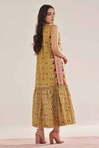 UAE -Unstitched Gold Printed Lawn Shirt SL-42038 B