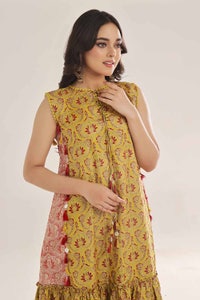 UAE -Unstitched Gold Printed Lawn Shirt SL-42038 B