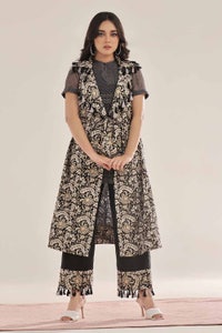UAE -Unstitched Gold Printed Lawn Shirt SL-42039 B