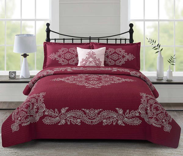 UAE -Rose Red Luxury Bed Spread