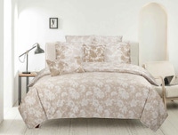UAE -Royal Flora T-300 Quilt Cover Set