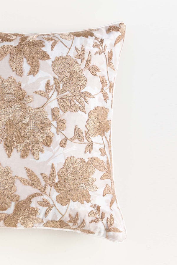 UAE -Royal Flora T-300 Square Cushion Cover