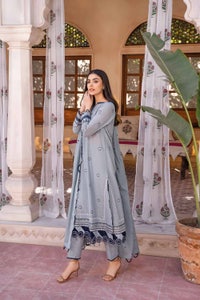 UAE -3PC Embroidered Lawn Unstitched Suit With Embroidered Denting Lawn Dupatta DN-32025