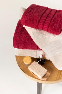 UAE -Ruby Combed 6 Pcs Towel Set