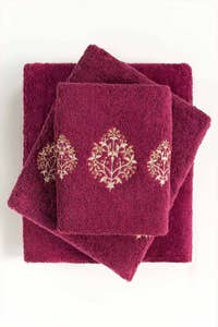 UAE -Ruby Red Combed 3Pc Embroidered Towel Set