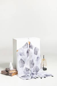 UAE-Slub Lawn Printed Scarf SCF-43057
