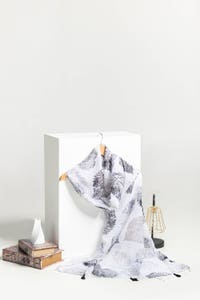 UAE-Slub Lawn Printed Scarf SCF-43057