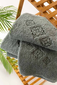 UAE -SEA Combed 3Pc Embroidered Towel Set