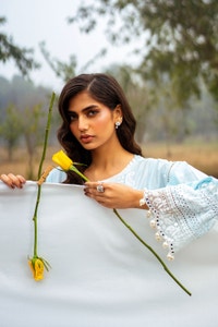 UAE -3 Piece Unstitched Embroidered Lawn Suit with Embroidered Chiffon Dupatta PM-52027
