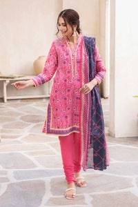 UAE -3PC Printed Lawn Unstitched Suit with Denting Lawn Dupatta DN-32109 B