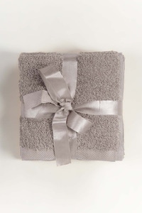 UAE -Silver Combed 4Pcs Towel Set