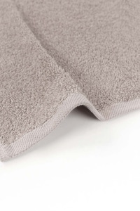 UAE -Silver Combed 4Pcs Towel Set