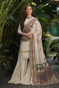 UAE -3PC Embroidered Lawn Unstitched Suit with Digital Printed Tissue Silk Dupatta SSM-42011