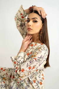 UAE -2PC Printed Unstitched Lawn Suit TL-42008