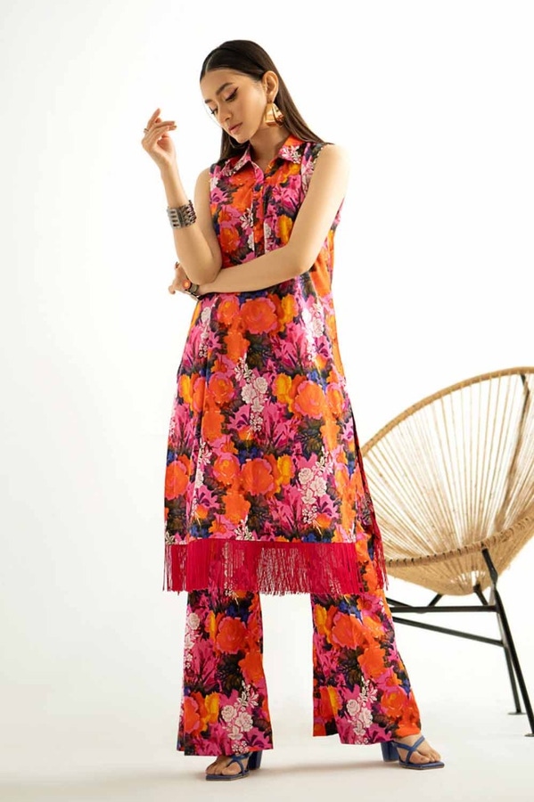 UAE -2PC Printed Unstitched Lawn Suit TL-42016