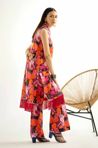 UAE -2PC Printed Unstitched Lawn Suit TL-42016