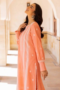 UAE -2PC Unstitched Embroidered Lawn Suit TL-42061