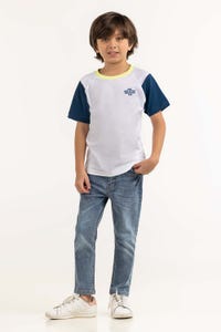 UAE -Toddler Boy Snow White T-Shirt 231-513-020