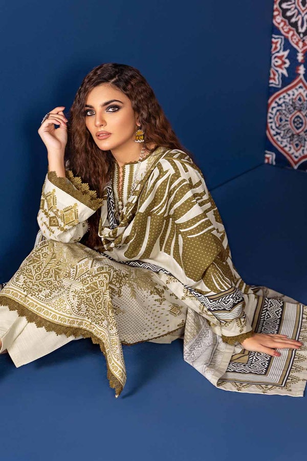 UAE -3PC Khaddar Printed Unstitched Suit K-32014