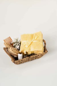 UAE -Vanilla Combed 4 Pcs Towel Set