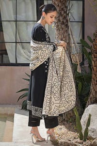 UAE -3PC Embroidered Khaddar Unstitched Suit with Embroidered Karandi Dupatta AY-32034