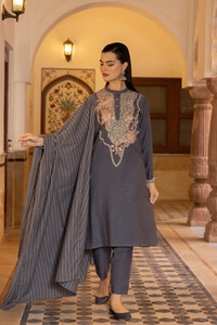 UAE -Ayudia Khaddar Embroidered 3Pcs Suit WGK-AYW-DE-3366