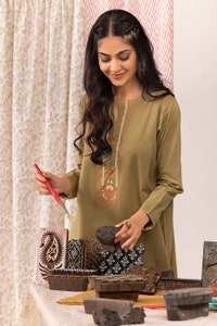 UAE -Husn Ara Block Printed Shirt and Trouser WGK-CMS-SP-1220