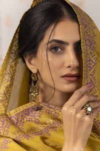 UAE -Nayaab Block Printed Shirt and Dyed Trouser with Block Printed Dupatta WGK-CMS-SP-901