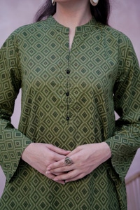 UAE -Cambric Block Printed Shirt And Trouser WGK-CMW-SP-3307