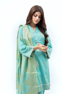 UAE -Jacquard Shirt And Trouser With Jacquard Dupatta WGK-JQS-DY-2511