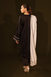 UAE -Jacquard Embroidered Shirt And Jacquard Dupatta WGK-JQW-DE-2959