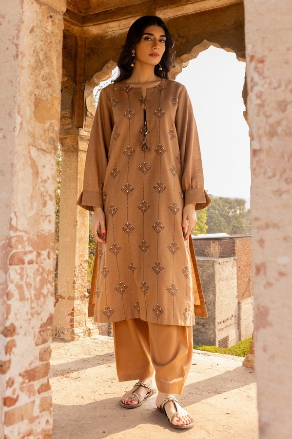 UAE -Khaddar Embroidered Co-Ord Set WGK-KDW-DE-2997