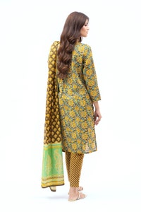 UAE -Lawn Printed Shirt And Trouser With Dupatta WGK-LWUS23-2785