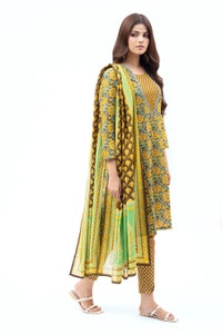 UAE -Lawn Printed Shirt And Trouser With Dupatta WGK-LWUS23-2785