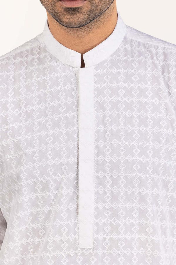 UAE -White Embroidered Kurta KR-EMB23-010