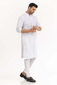 UAE -White Embroidered Kurta KR-EMB23-010