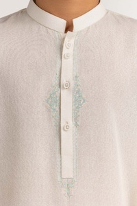 UAE -White Embroidered Kurta KR-KEMB24-002